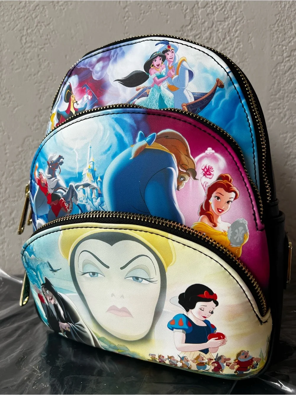 Loungefly Disney Princess & Villians Scene Three Zip Mini Backpack NWT Exclusive